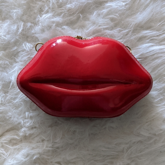 NWOT Red Lips Crossbody Clutch Purse - Picture 7 of 10